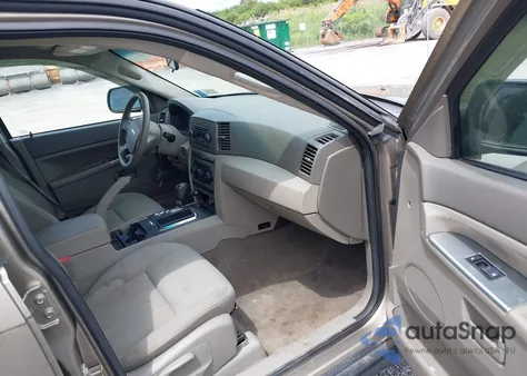 2006 Jeep Grand Cherokee Laredo из США, поврежденный, VIN 1J4GR48K96C320792